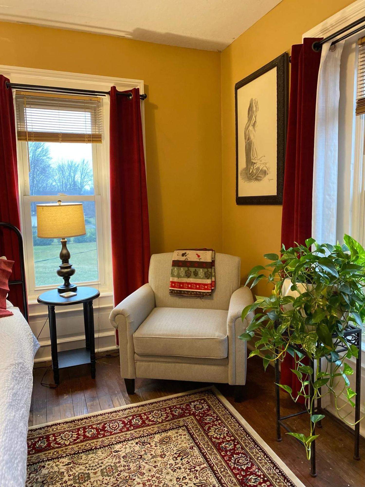 The Vine Bed & Breakfast, Llc Dundee Eksteriør billede
