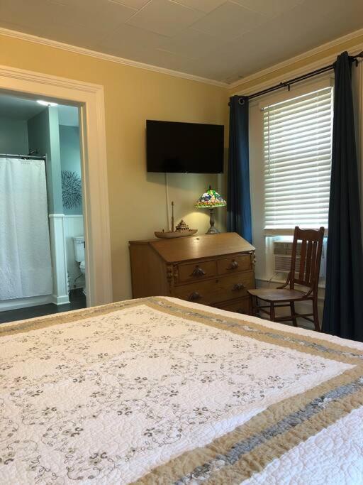 The Vine Bed & Breakfast, Llc Dundee Eksteriør billede